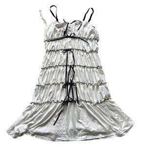 Bow dress
